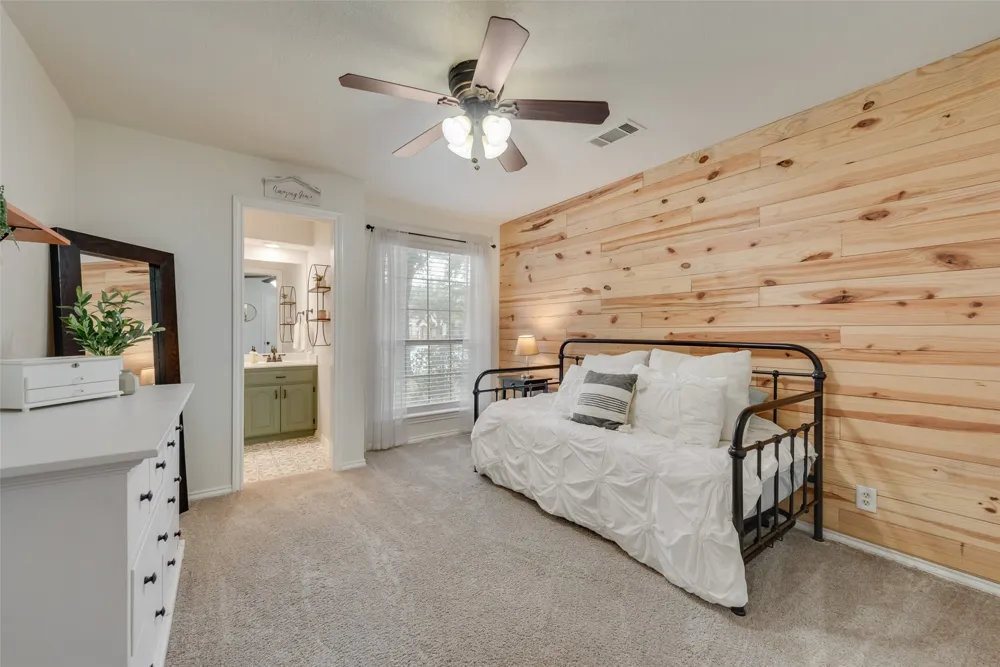 2421 E Windsor Drive Denton, TX 76209