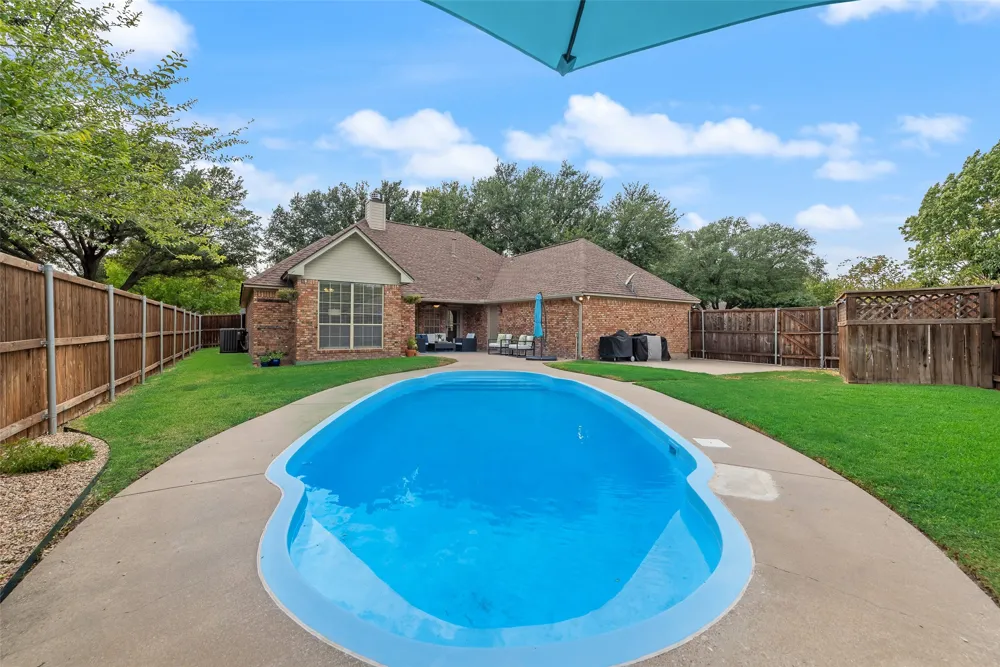 2421 E Windsor Drive Denton, TX 76209