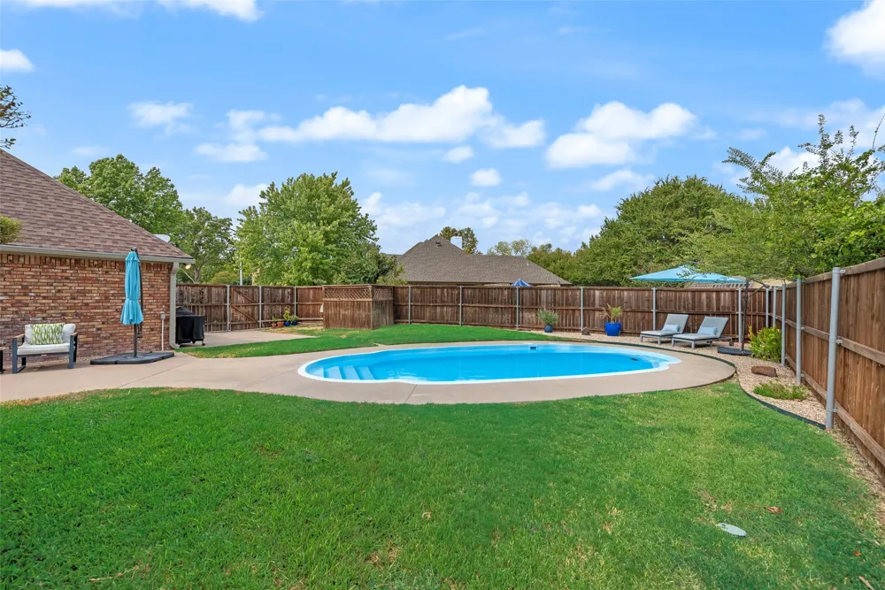 2421 E Windsor Drive Denton, TX 76209