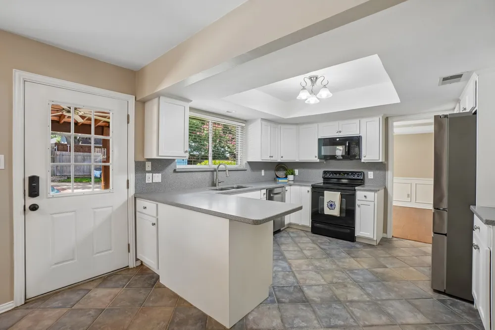 3231 Summerfield Drive Grapevine, TX 76051