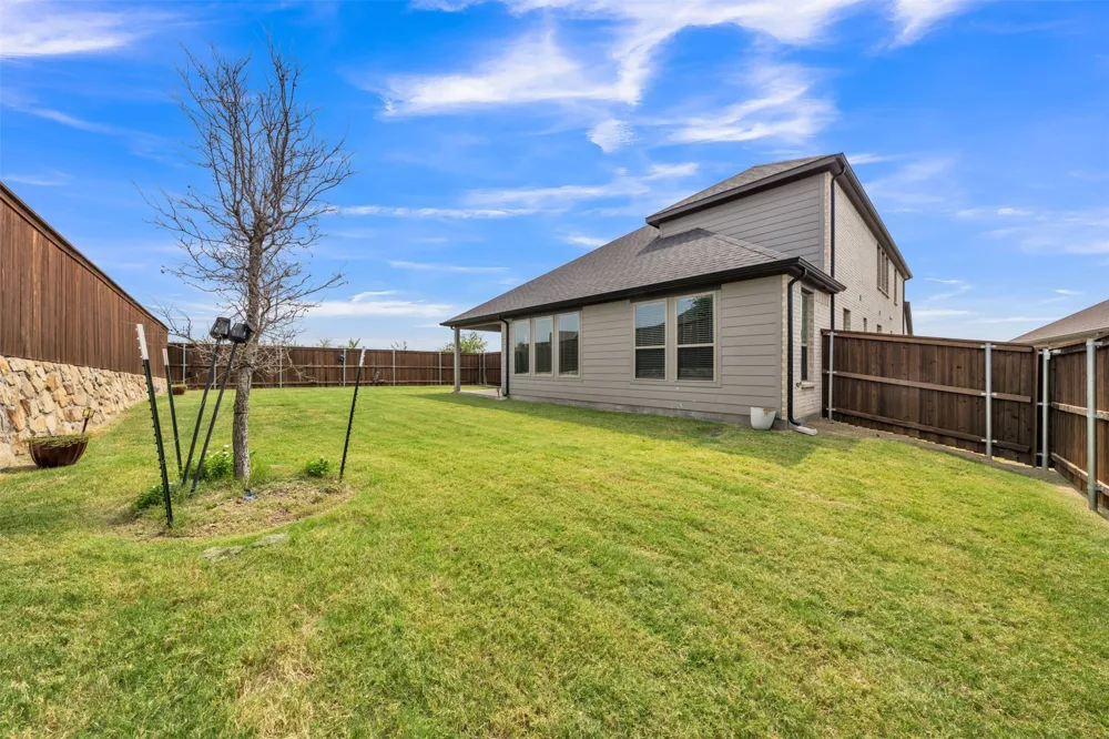 1802 Balfour Bend Forney, TX 75126