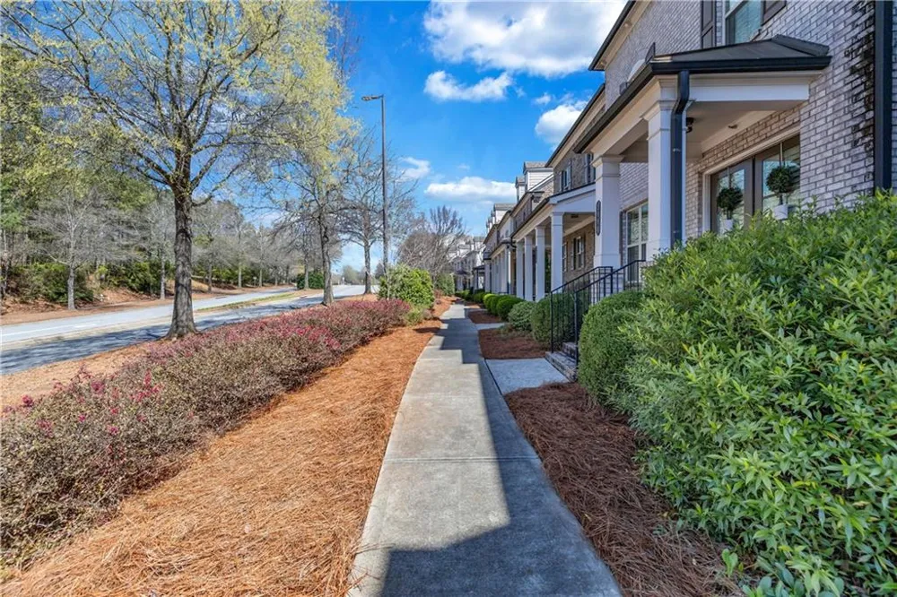2002 Forte Lane Alpharetta, GA 30009