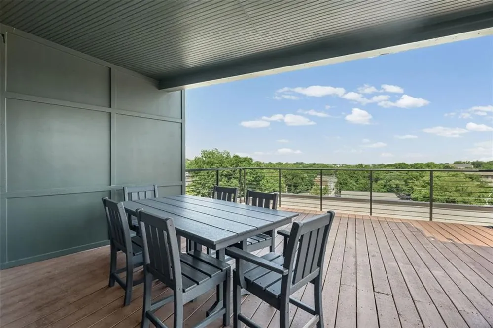 346 Peters Street SW #203 Atlanta, GA 30313