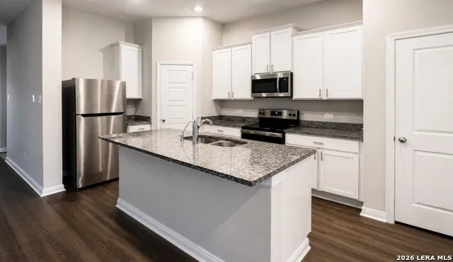1108 RIVER WOOD Seguin, TX 78155