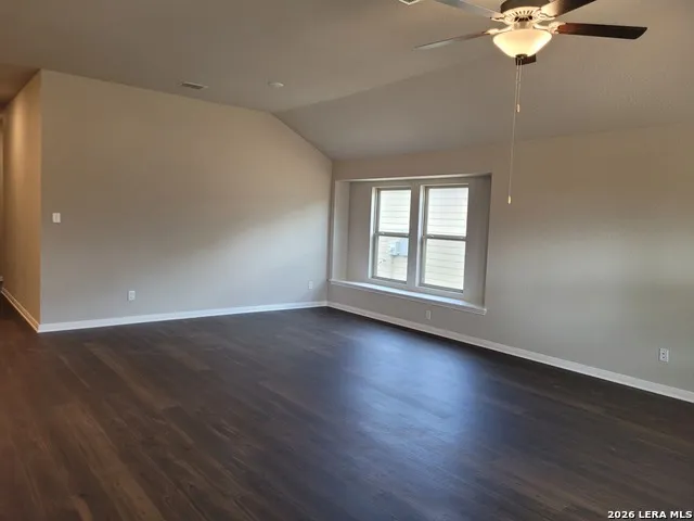 1108 RIVER WOOD Seguin, TX 78155