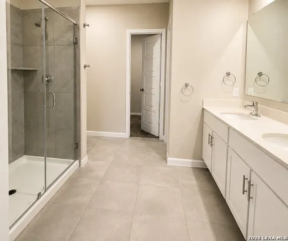 1108 RIVER WOOD Seguin, TX 78155