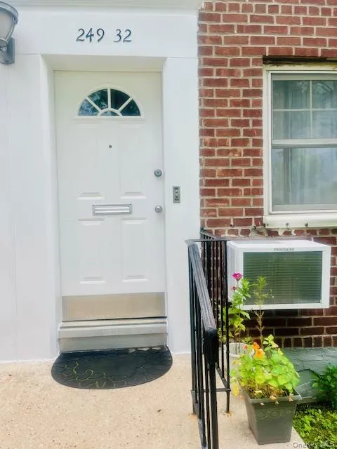 249-32 63rd Avenue #41227 Little Neck, NY 11362