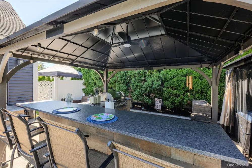 1430 12th Street West Babylon, NY 11704
