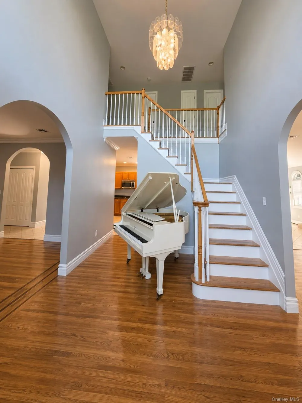 8 Brian Court Salisbury Mills, NY 12577