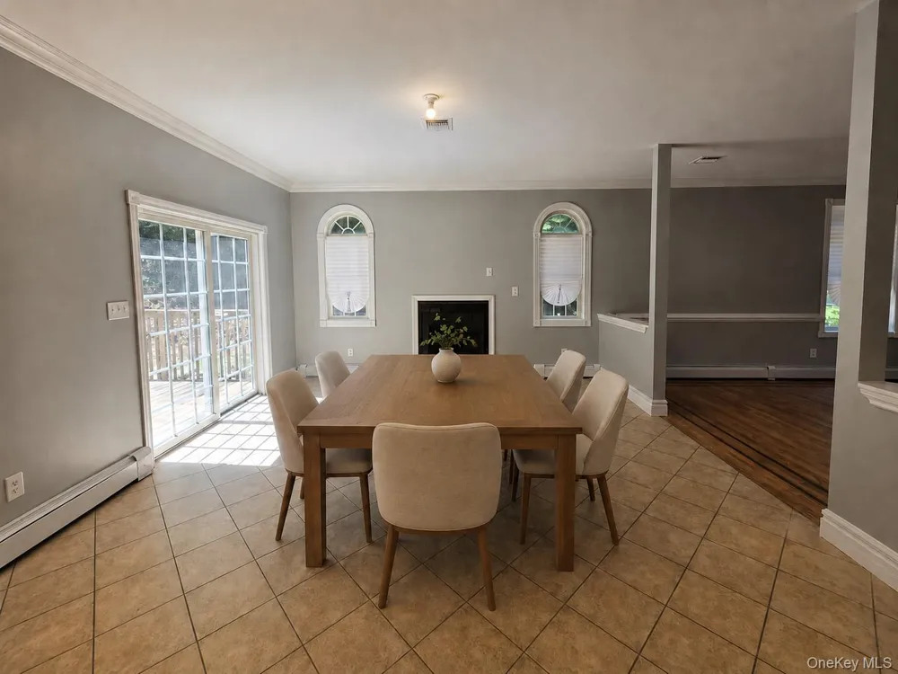 8 Brian Court Salisbury Mills, NY 12577