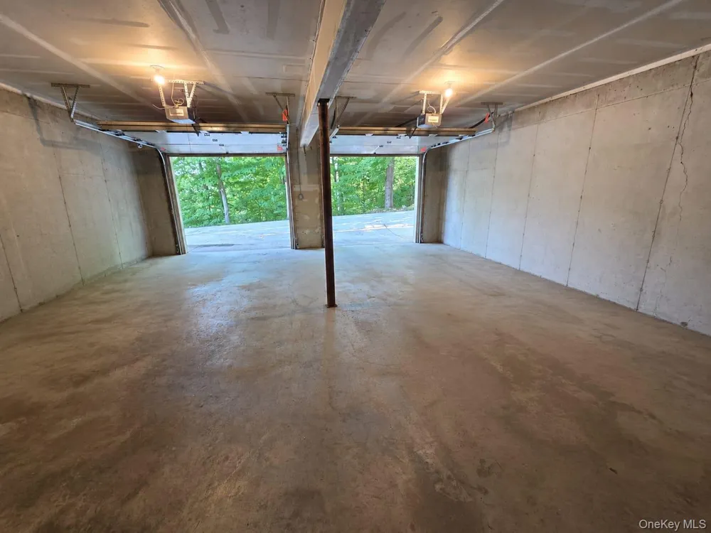 8 Brian Court Salisbury Mills, NY 12577