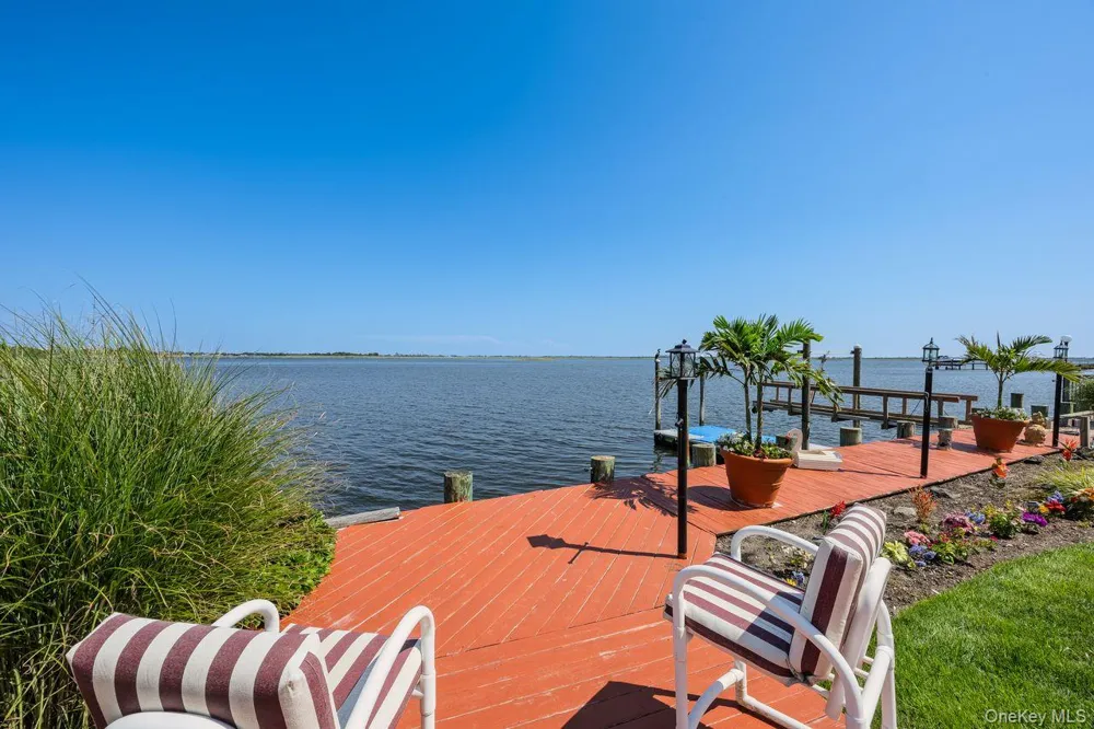 3529 Daniel Crescent Baldwin Harbor, NY 11510