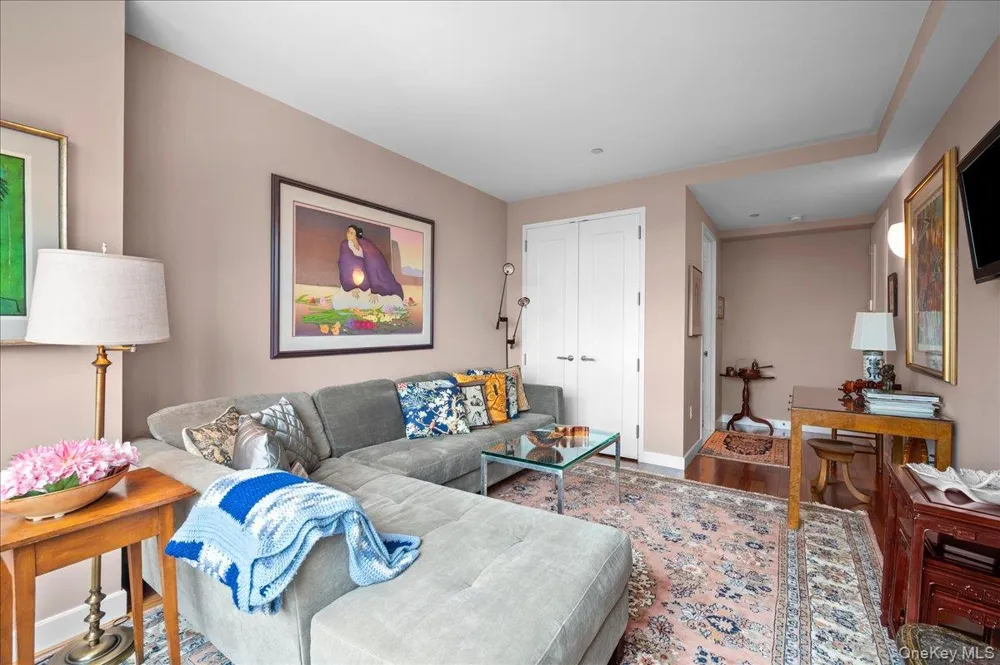 10 City Place #31H White Plains, NY 10601