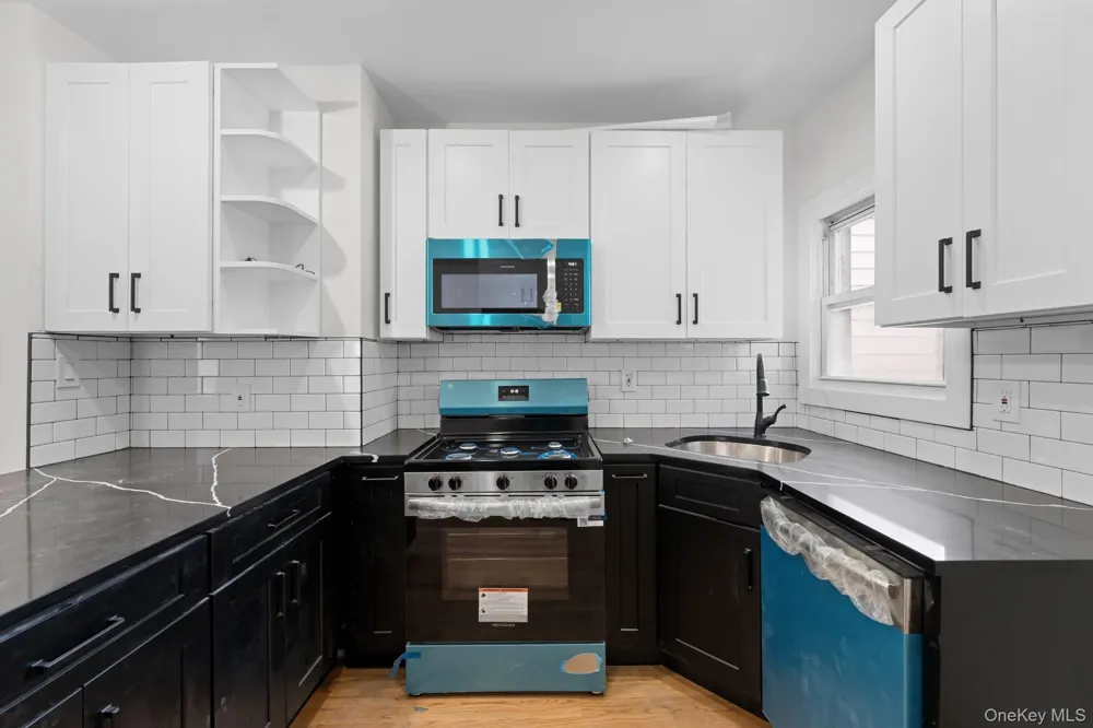 10743 128th Street Richmond Hill, NY 11419