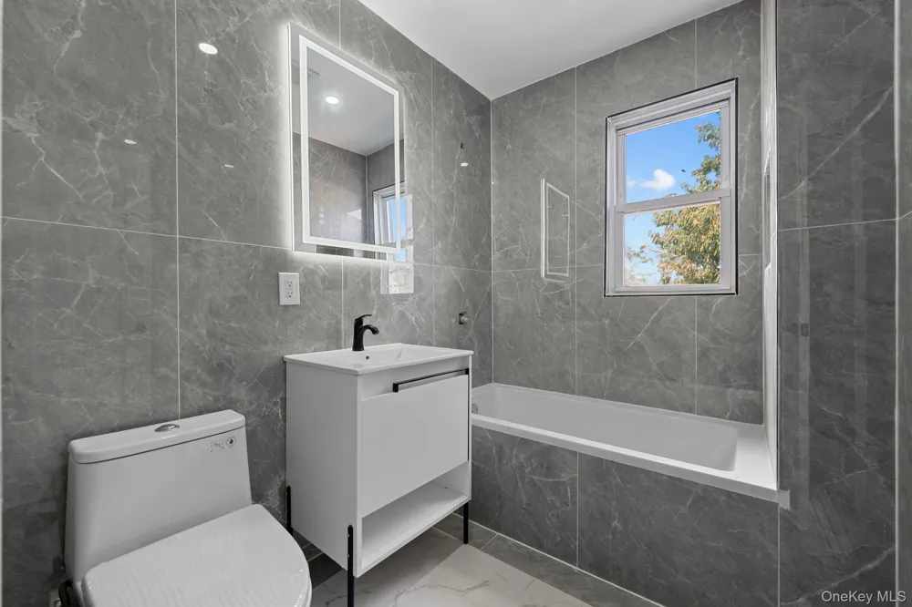 10743 128th Street Richmond Hill, NY 11419