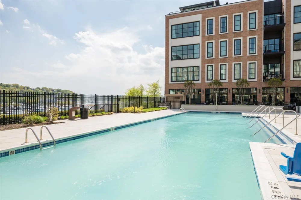 100 Garvies Point Road #1042 Glen Cove, NY 11542