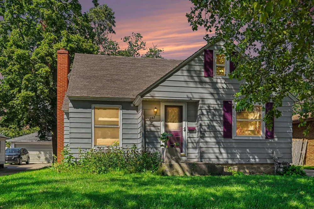 147 W 29th Street Holland, MI 49423