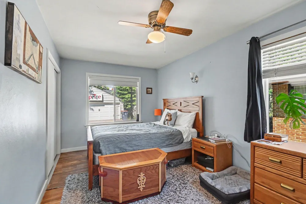 147 W 29th Street Holland, MI 49423