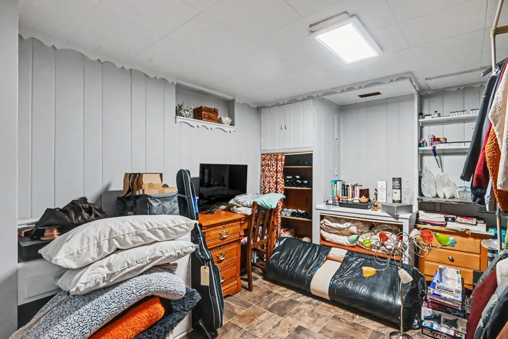 147 W 29th Street Holland, MI 49423
