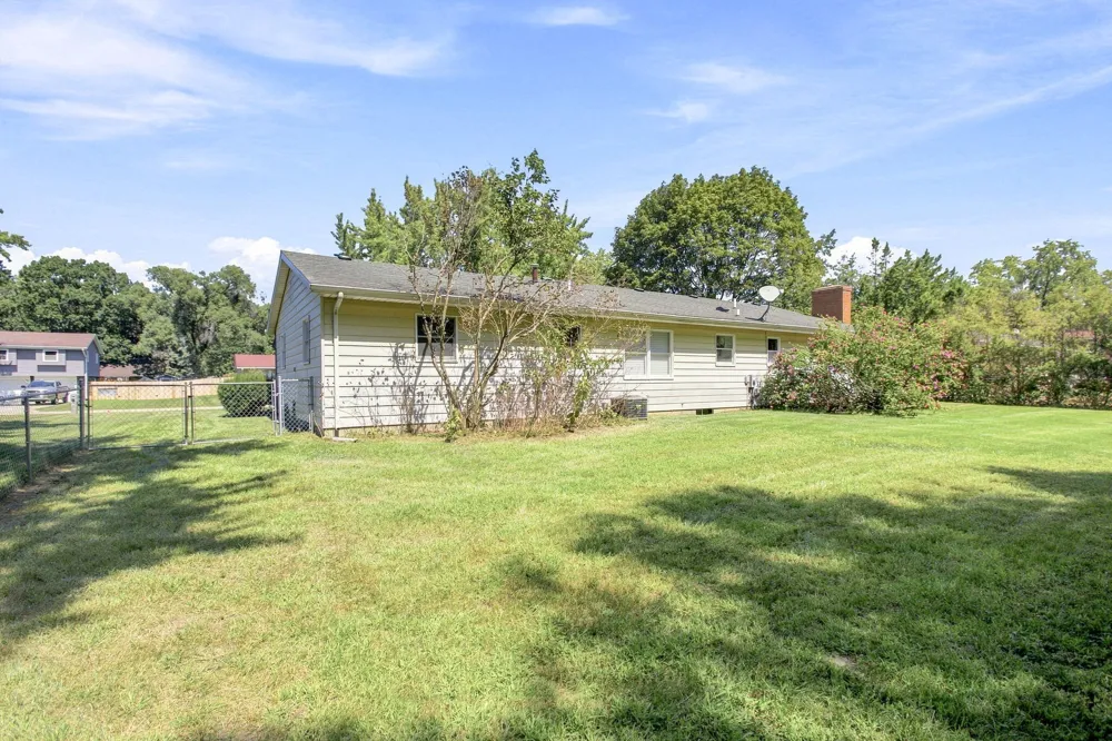 1436 St Joseph Circle St. Joseph, MI 49085