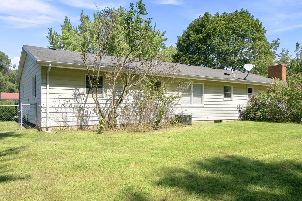 1436 St Joseph Circle St. Joseph, MI 49085