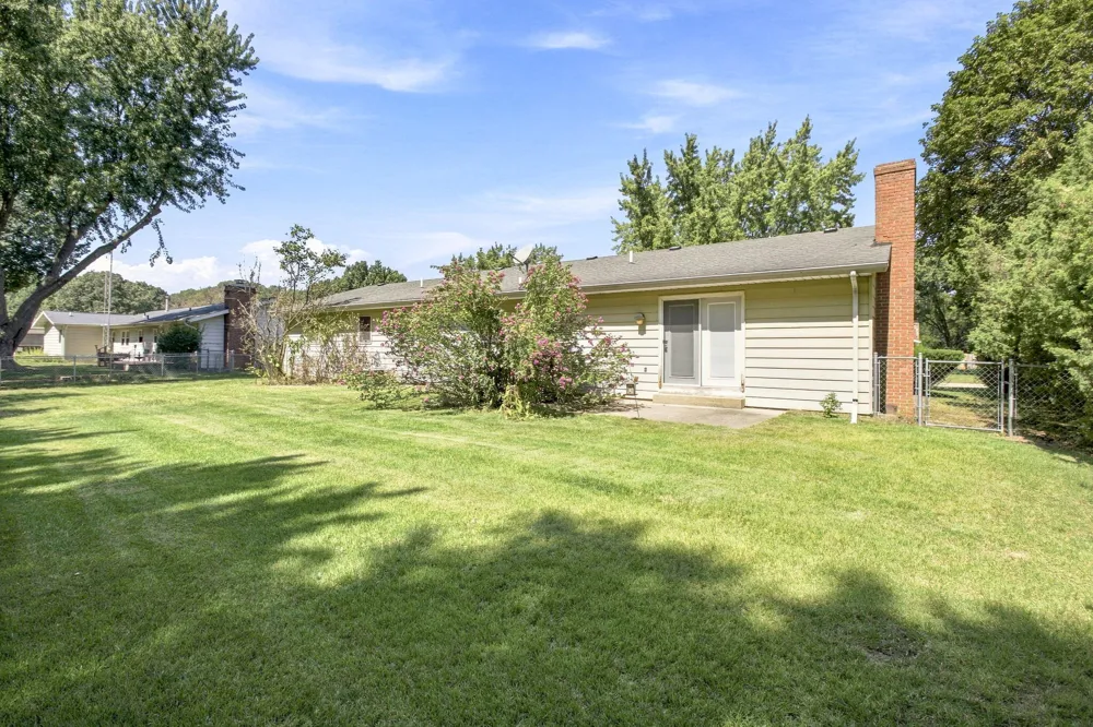 1436 St Joseph Circle St. Joseph, MI 49085