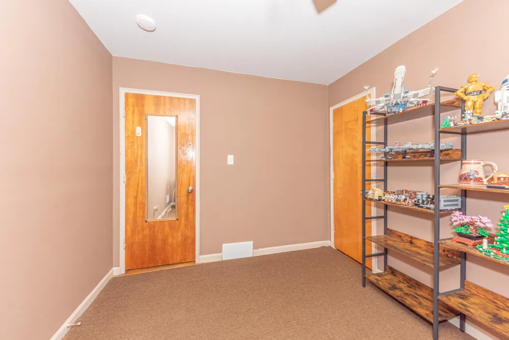 29865 Orangelawn Street Livonia, MI 48150