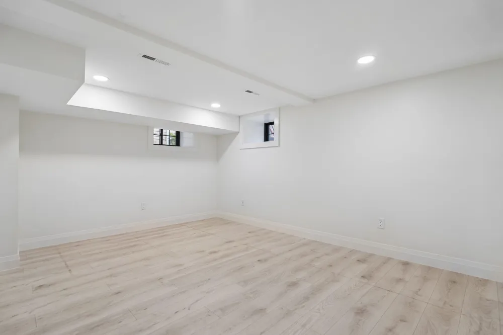 423 AURORA AVE Cliffside Park, NJ 07010