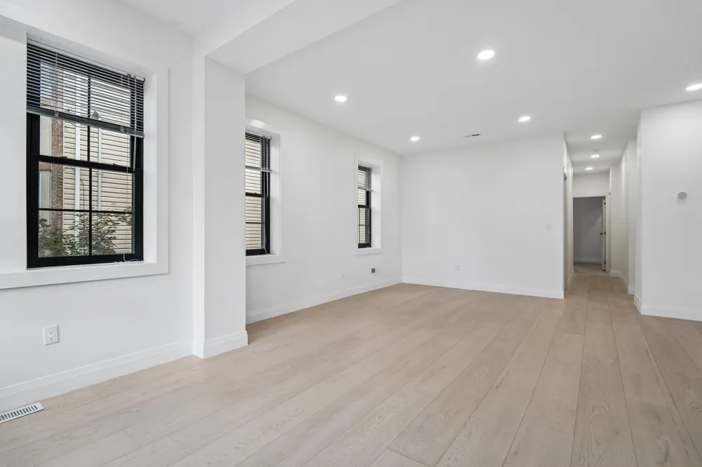 423 AURORA AVE Cliffside Park, NJ 07010