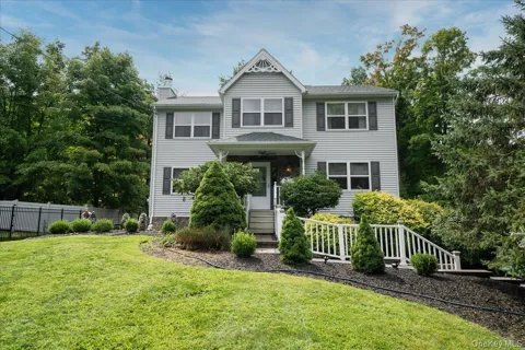 7 Laura Road