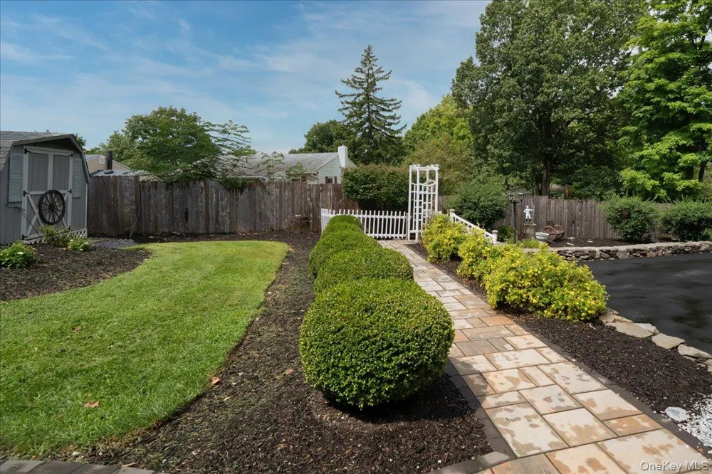 7 Laura Road Monroe, NY 10950