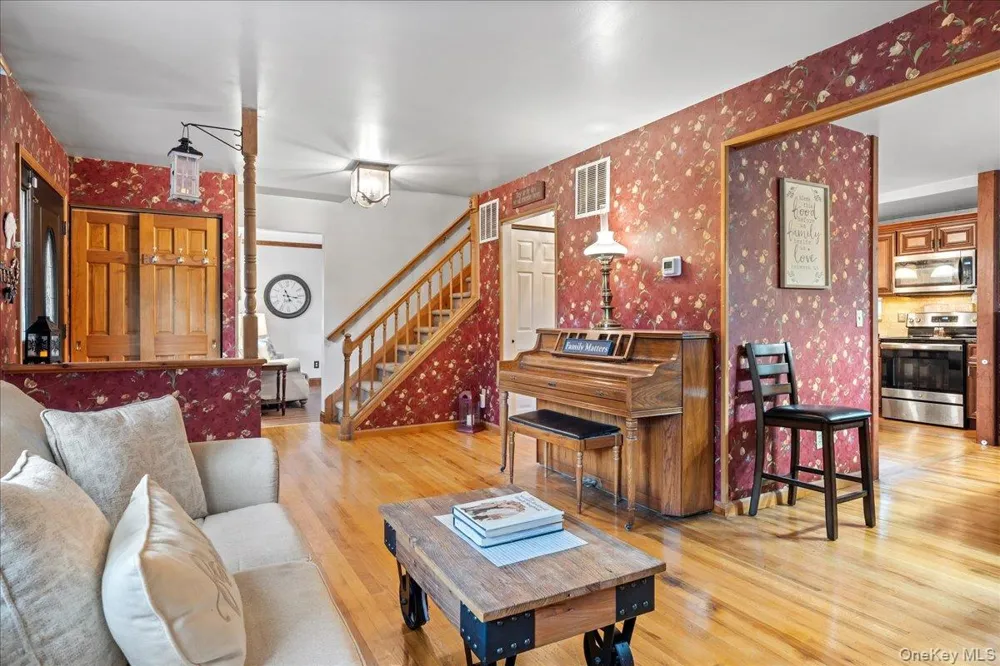 7 Laura Road Monroe, NY 10950