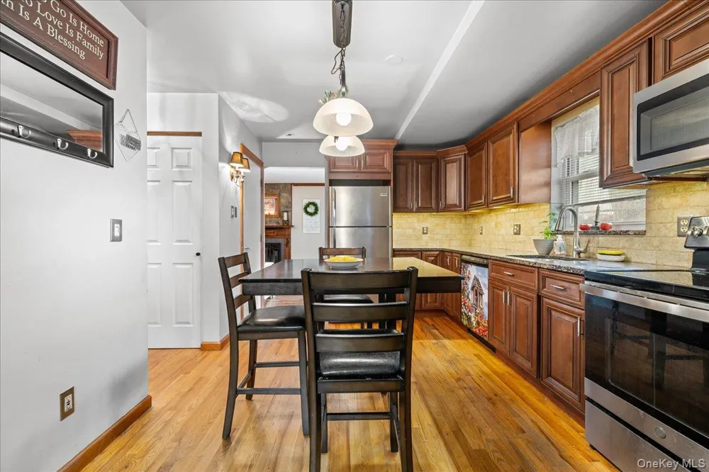 7 Laura Road Monroe, NY 10950