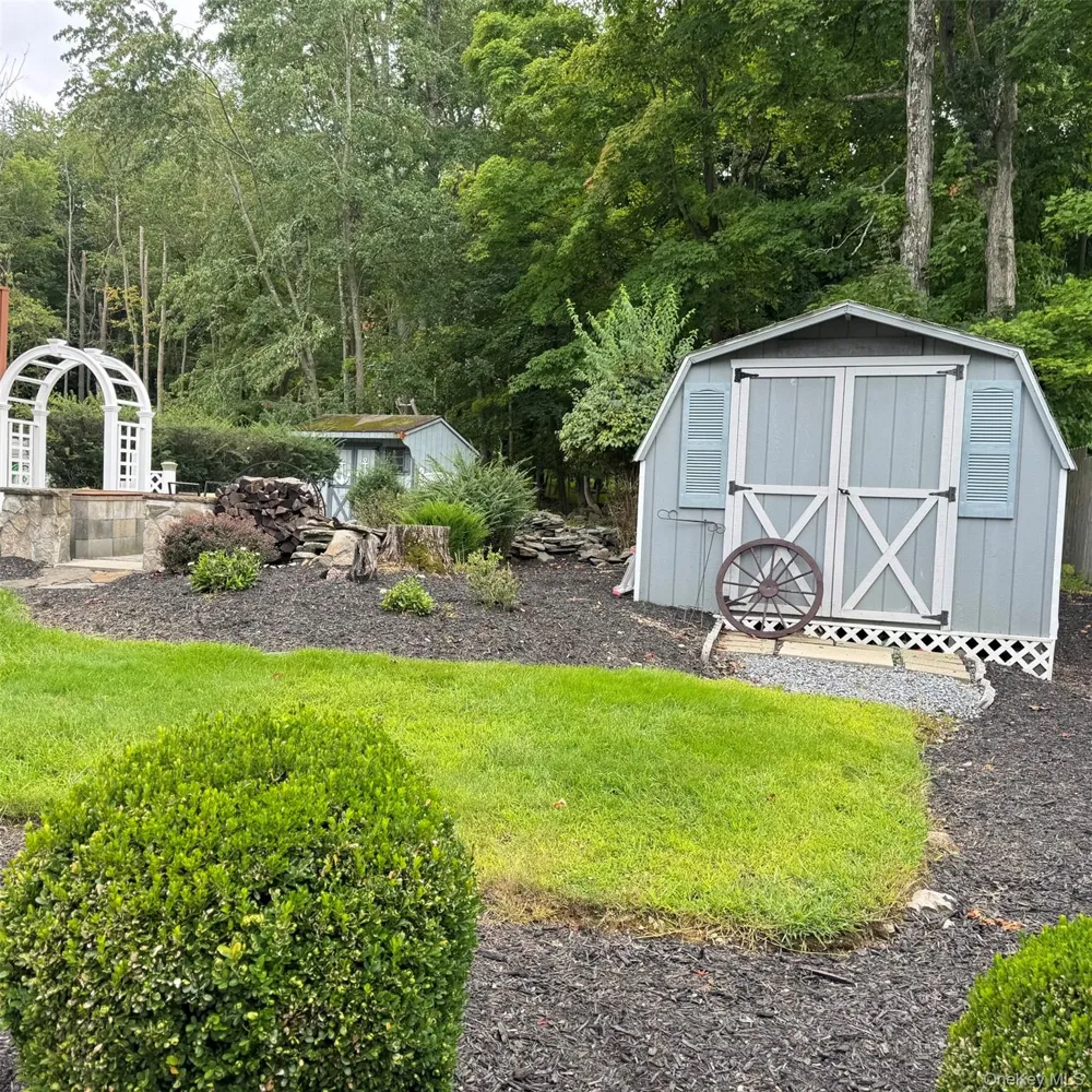 7 Laura Road Monroe, NY 10950