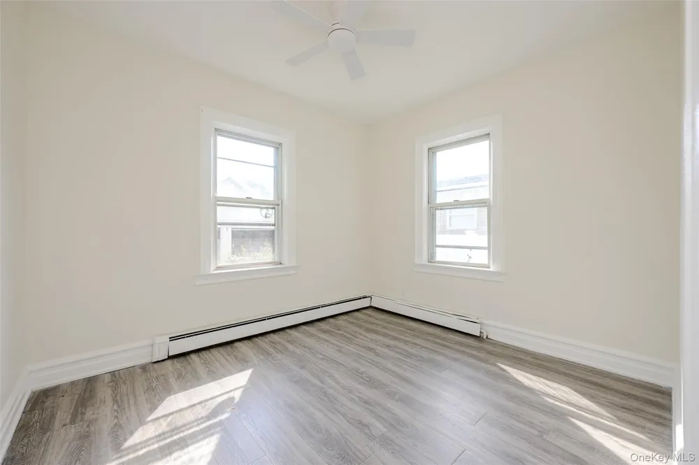 18 Watkins Street #Unit 3 Lynbrook, NY 11563