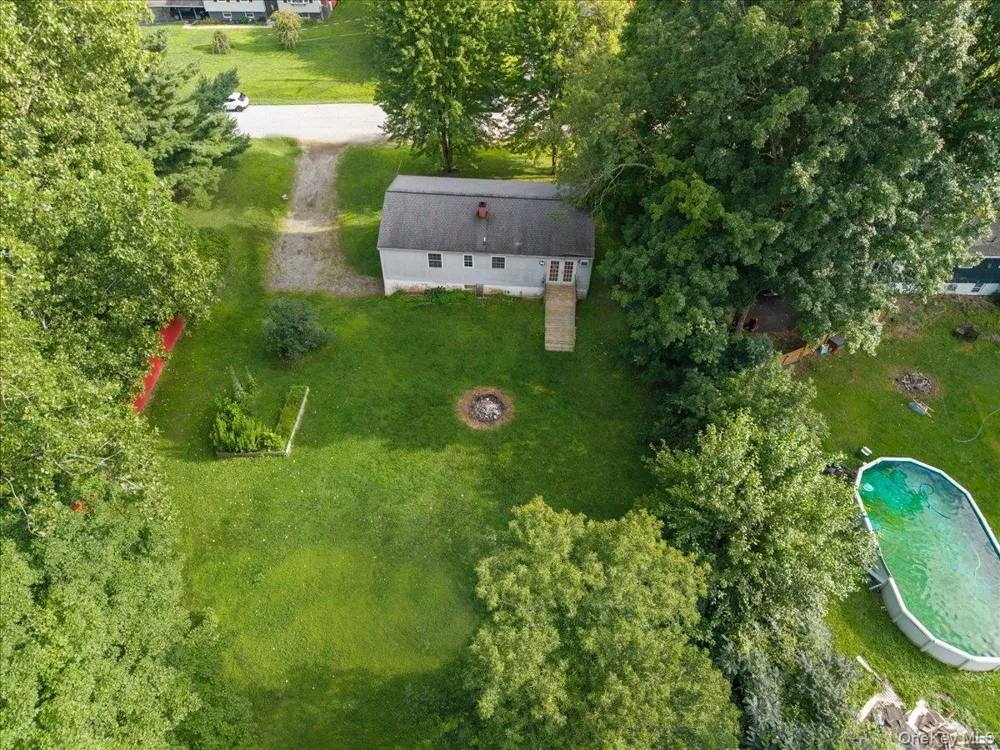 39 Farm Drive Dover Plains, NY 12522