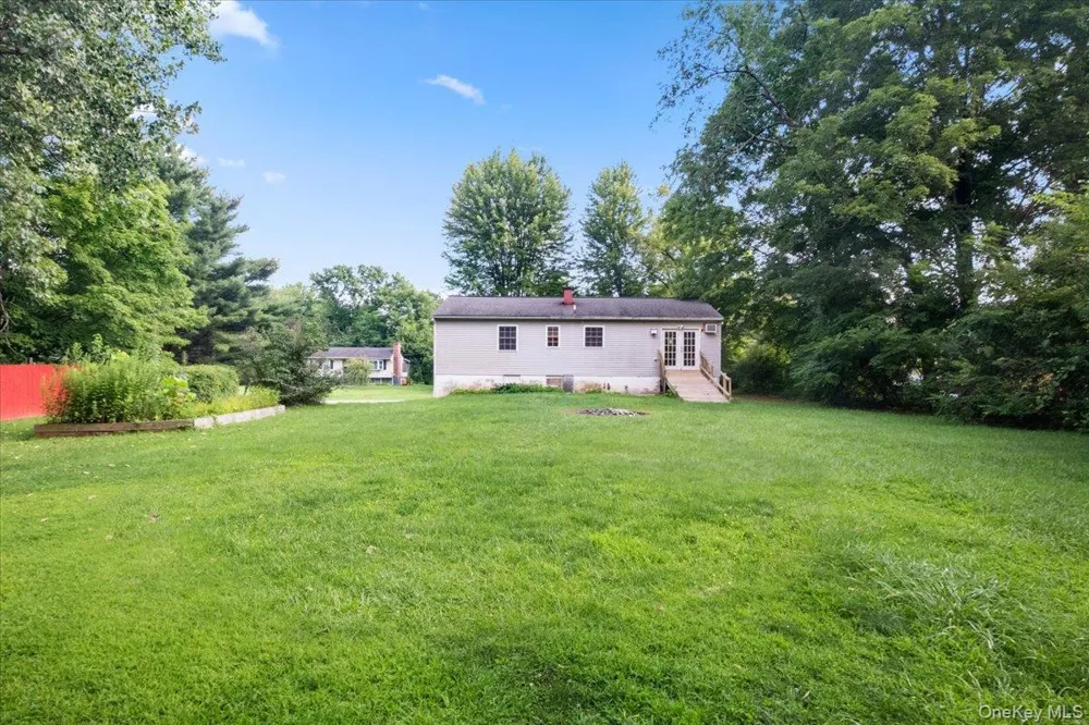 39 Farm Drive Dover Plains, NY 12522