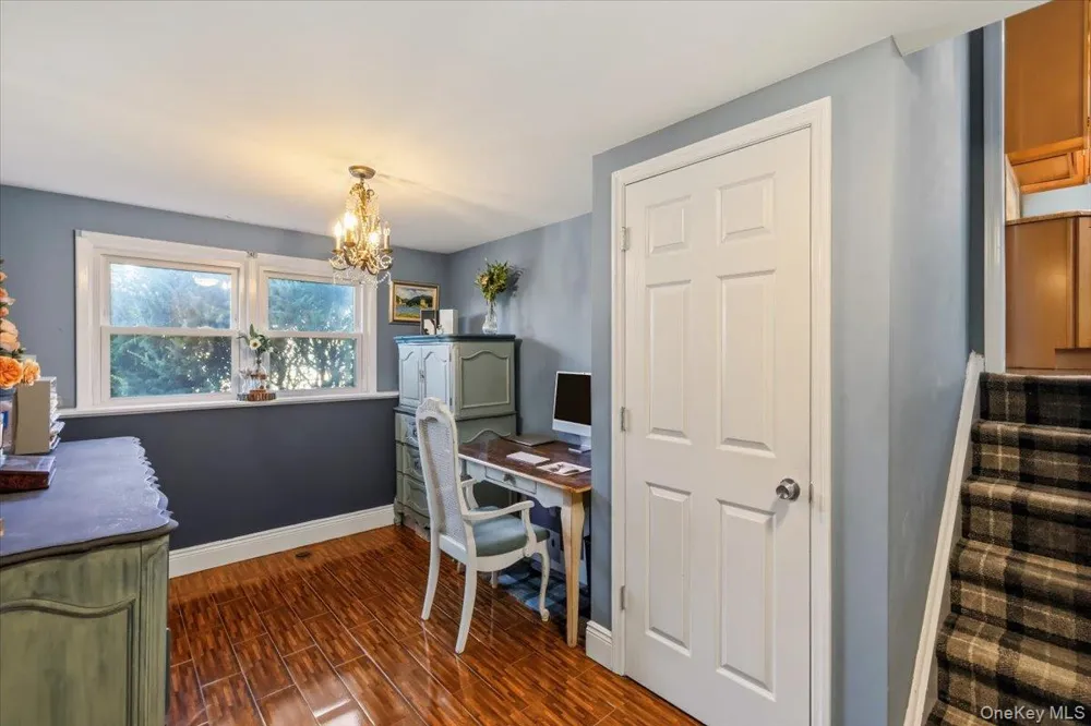 8 Foxwood Avenue Suffern, NY 10901