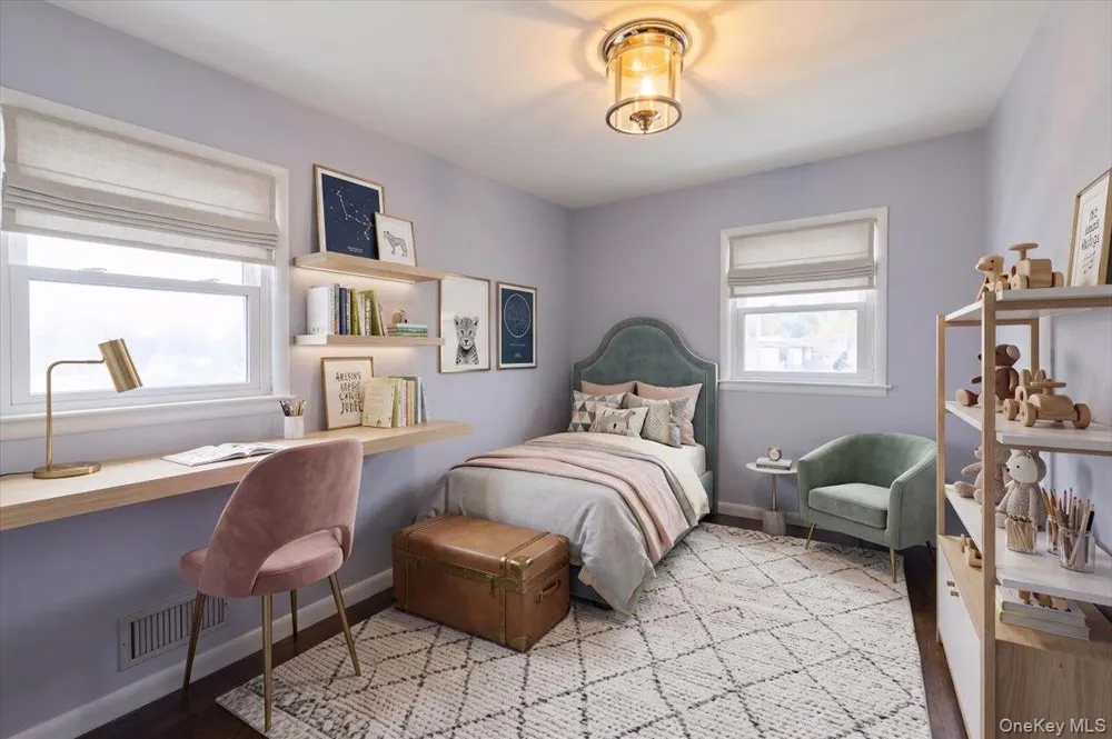 8 Foxwood Avenue Suffern, NY 10901