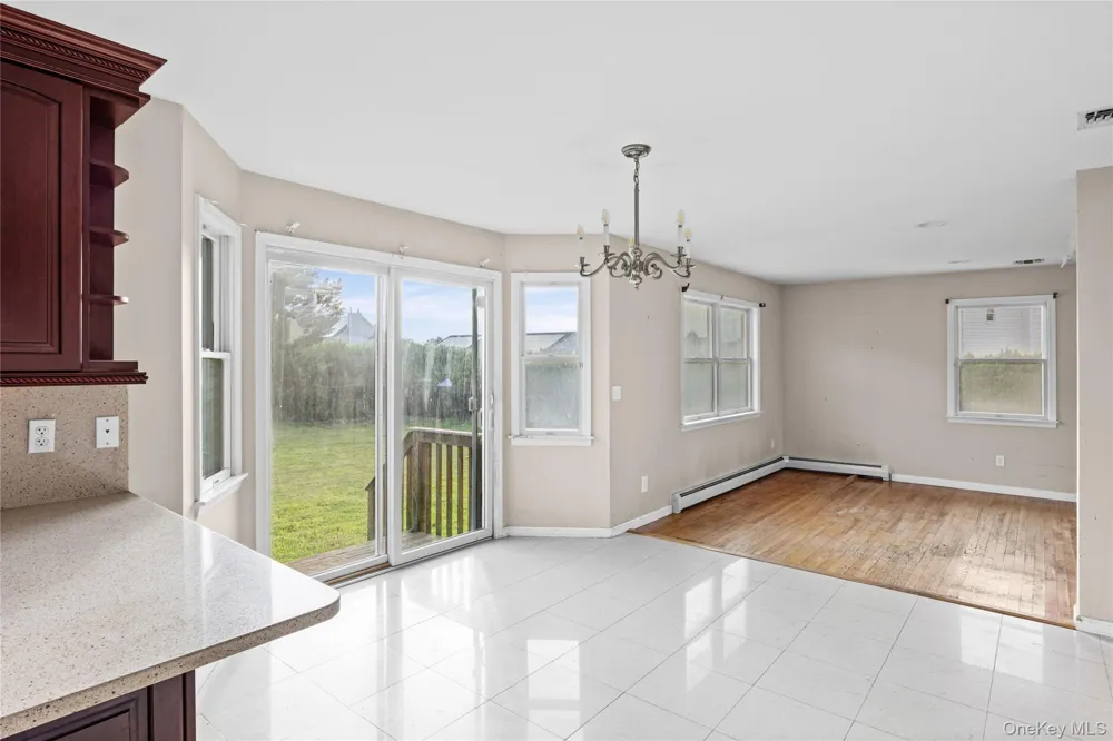 63 Nicholas Way Baiting Hollow, NY 11933