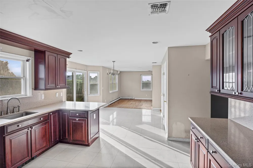63 Nicholas Way Baiting Hollow, NY 11933