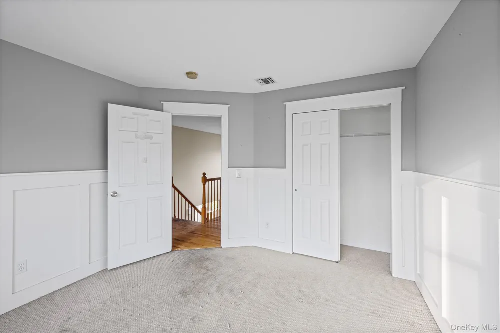 63 Nicholas Way Baiting Hollow, NY 11933