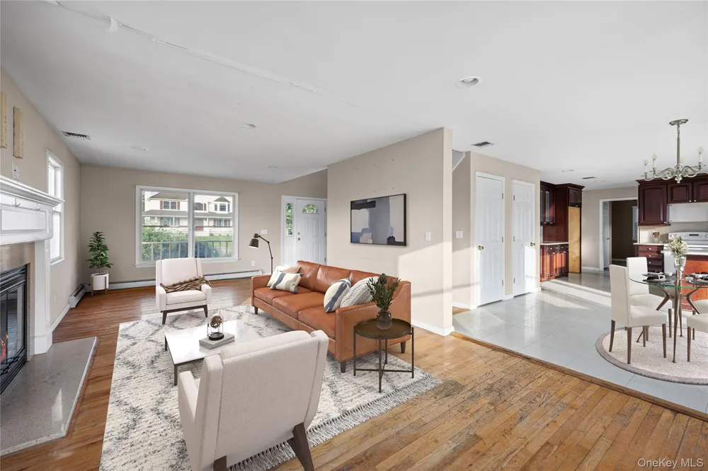 63 Nicholas Way Baiting Hollow, NY 11933