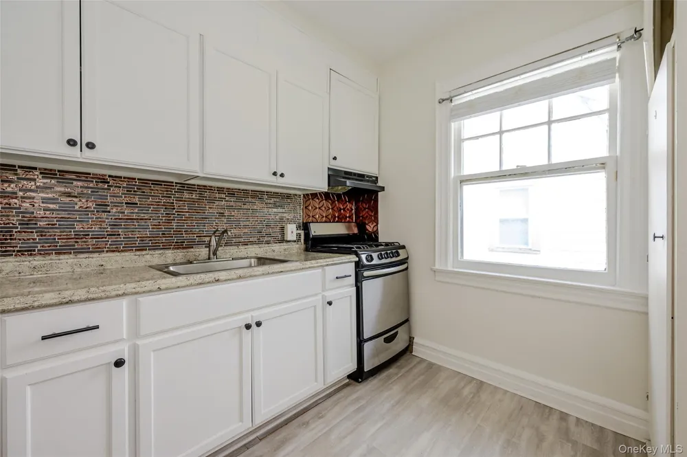 18 Watkins Street #Unit 1 Lynbrook, NY 11563