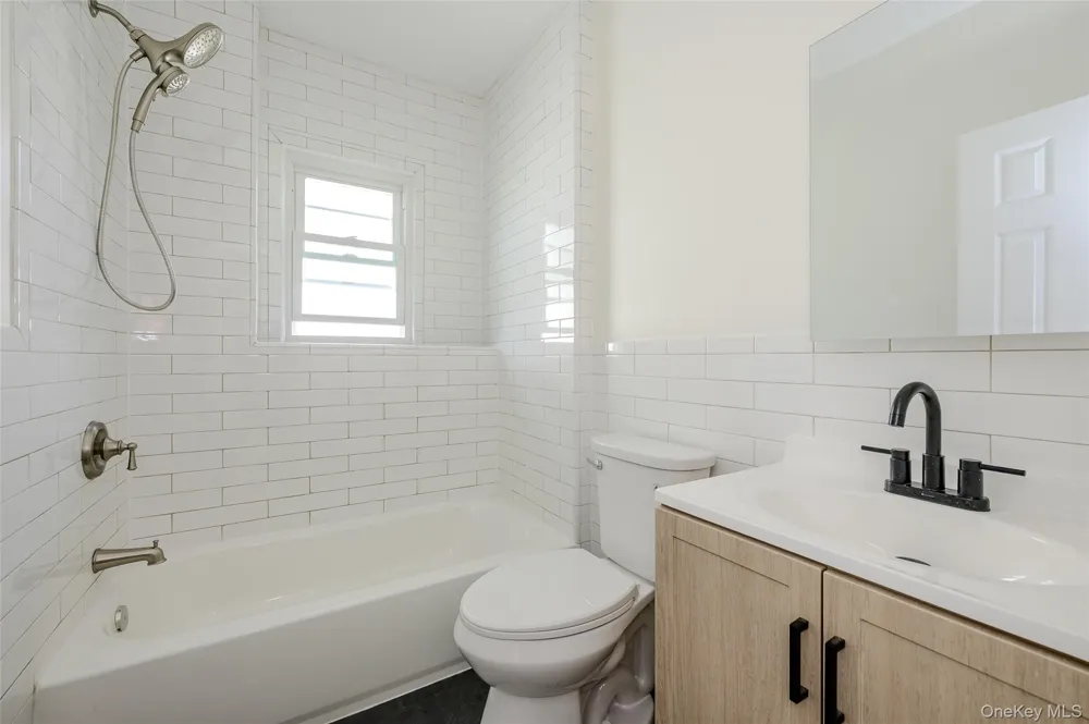 18 Watkins Street #Unit 1 Lynbrook, NY 11563
