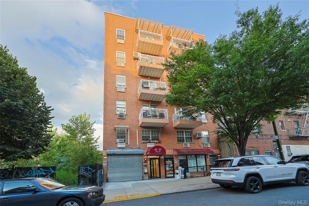 41-35 67th Street #4A Woodside, NY 11377
