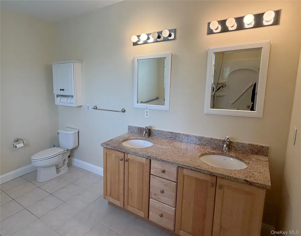 19 Cropsey Street #1 D Warwick, NY 10990