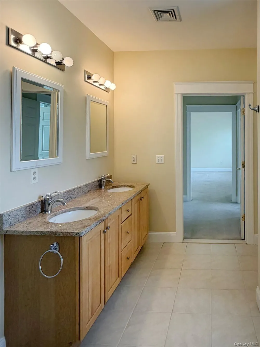 19 Cropsey Street #1 D Warwick, NY 10990