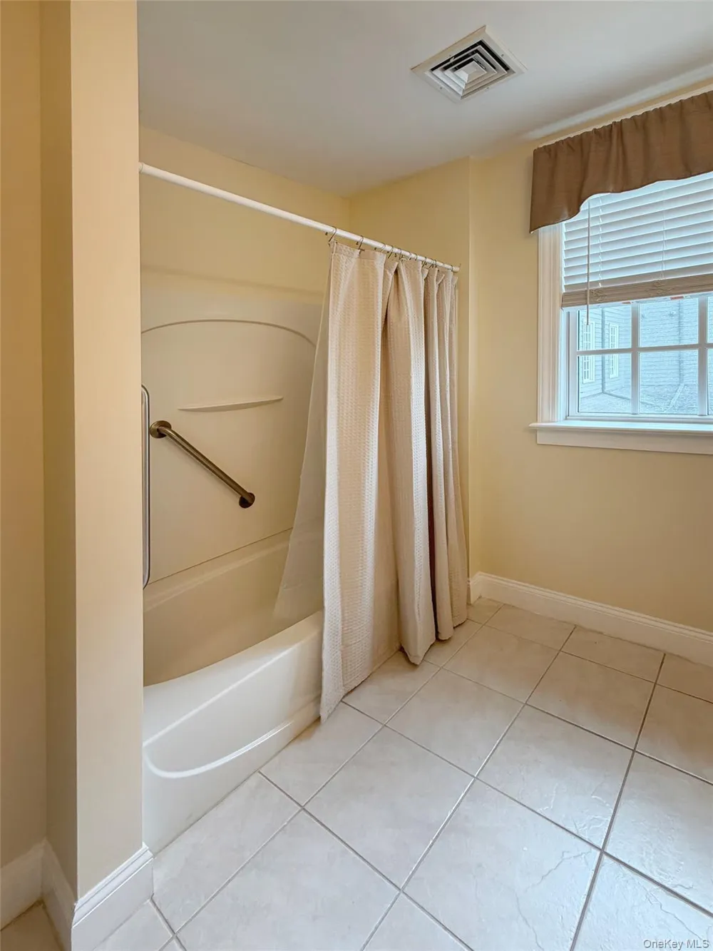 19 Cropsey Street #1 D Warwick, NY 10990