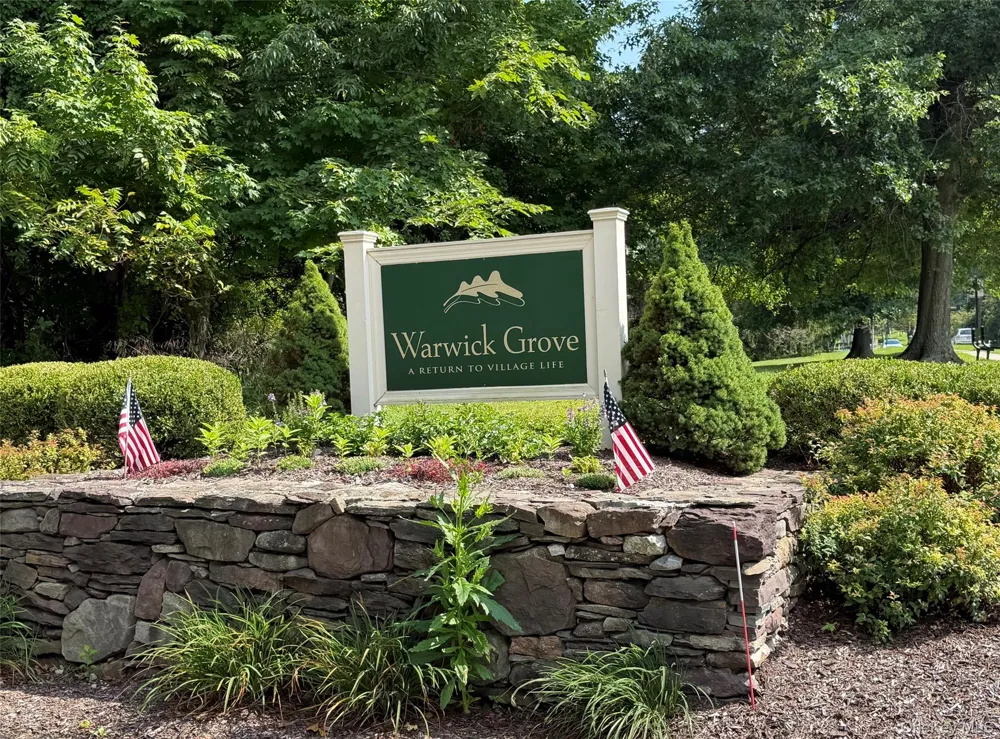 19 Cropsey Street #1 D Warwick, NY 10990